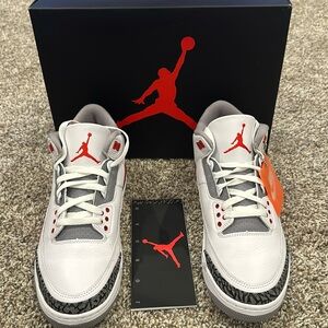 Jordan 3 fire red